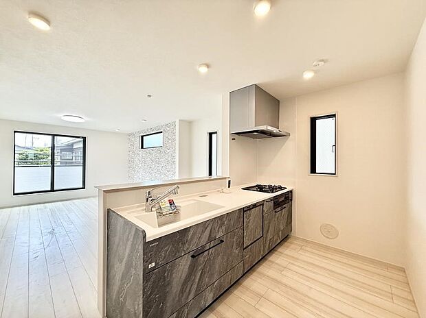 ■美味しい時間が生まれる、笑顔あふれるキッチン