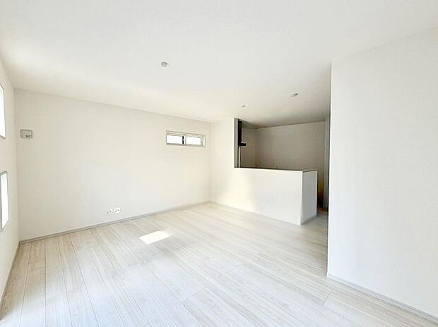 ■くつろぎと笑顔が集まる、心温まるリビング