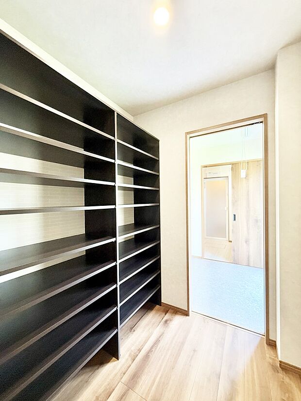 ■プラスαの収納スペース  