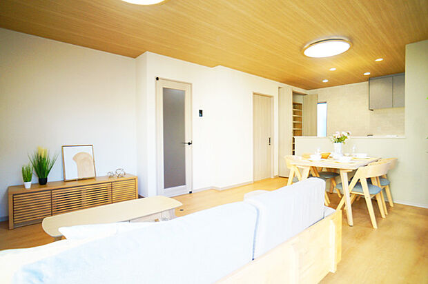 ■家族の笑顔があふれる、くつろぎの空間