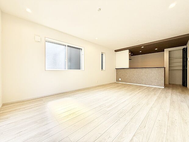 ■くつろぎと笑顔が集まる、心温まるリビング