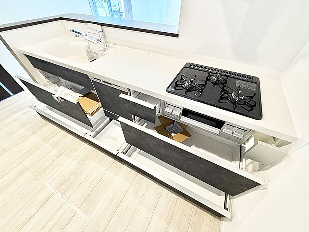 ■料理がもっと楽しくなる、快適なキッチン空間