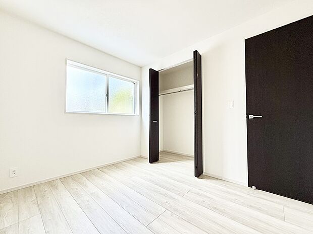 ■窓の配置や通気性の良い設計で部屋の空気がこもらず、常に新鮮な空気が流れます