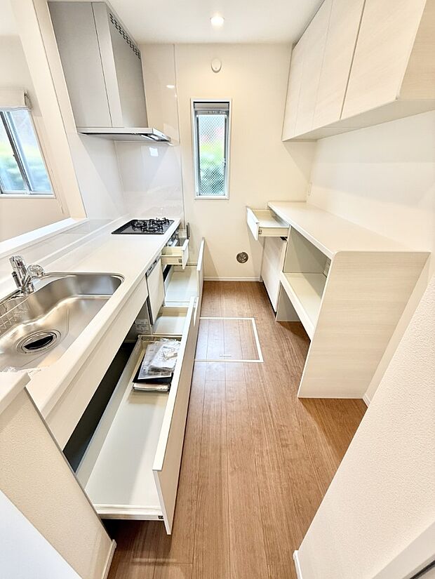 ■美味しい時間が生まれる、笑顔あふれるキッチン