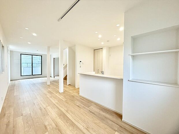 ■くつろぎと笑顔が集まる、心温まるリビング