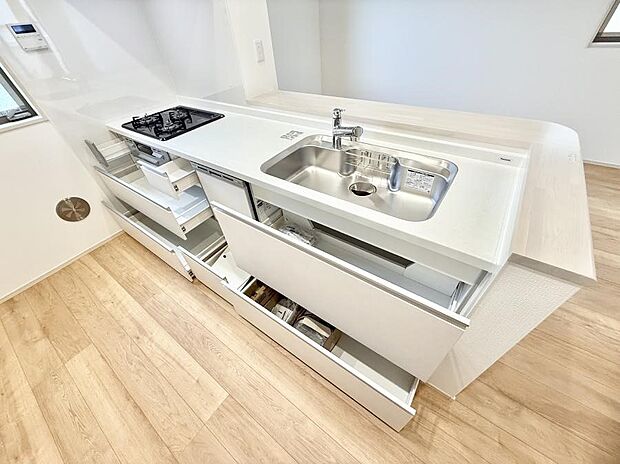 ■料理がもっと楽しくなる、快適なキッチン空間