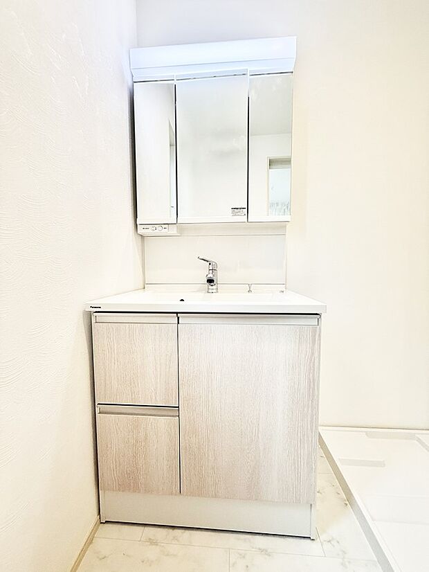 ■朝の準備がスムーズにできる広さです