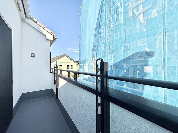 ■ 季節の移ろいを感じられる開放的な空間です