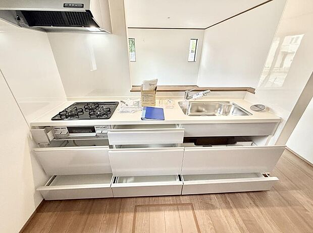 ■料理がもっと楽しくなる、快適なキッチン空間