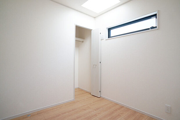 ■落ち着いた雰囲気のお部屋で心が安らぐ空間