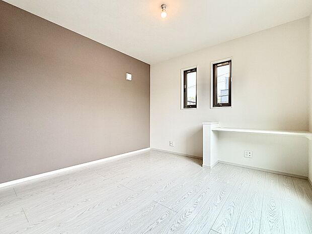 ■落ち着いた色合いのお部屋で穏やかな時間を楽しめます