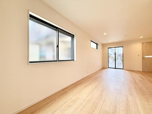 ■くつろぎと笑顔が集まる、心温まるリビング