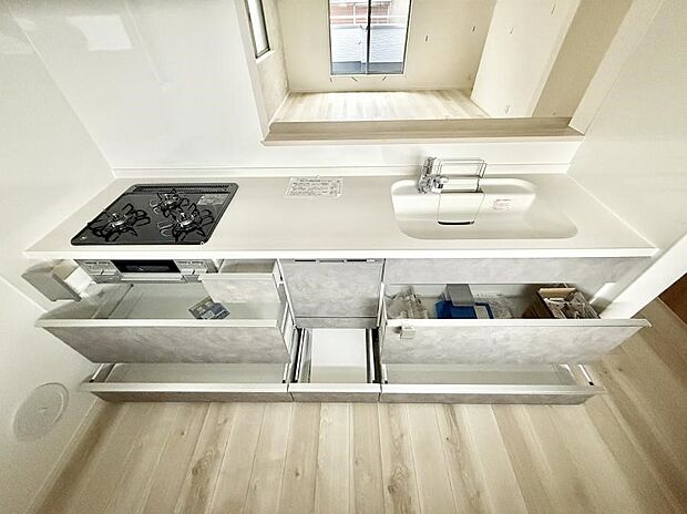 ■美味しい時間が生まれる、笑顔あふれるキッチン