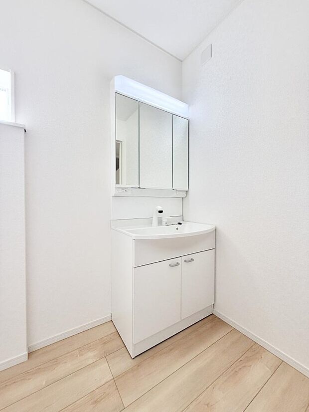 ■朝の準備がスムーズにできる広さです