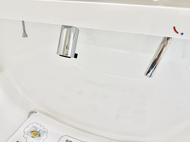 ■手洗いや顔を洗う時も快適に使える便利なシャワー