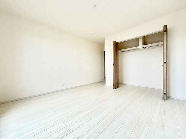 ■窓の配置や通気性の良い設計で部屋の空気がこもらず、常に新鮮な空気が流れます