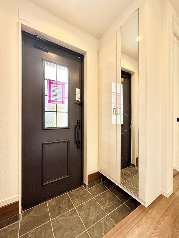 ■ ここから始まる一日、すっきり整った玄関