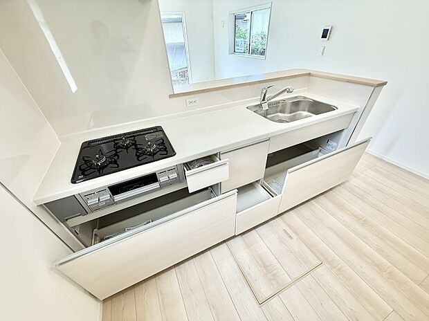 ■料理がもっと楽しくなる、快適なキッチン空間