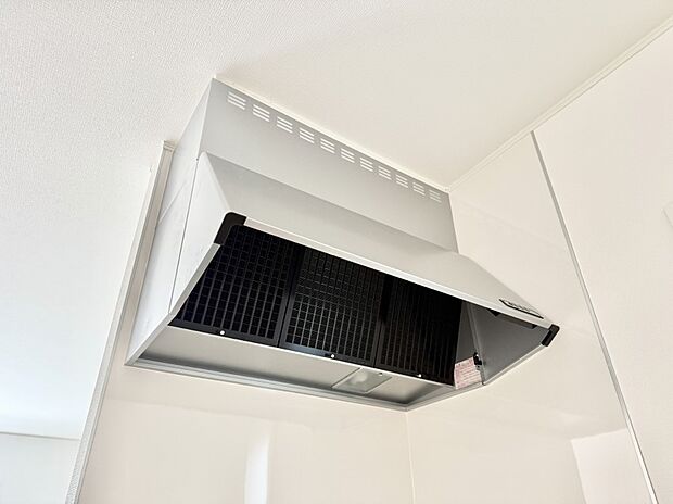 ■調理時の蒸気や匂いが換気扇に誘導され、効率的に排煙ができます。