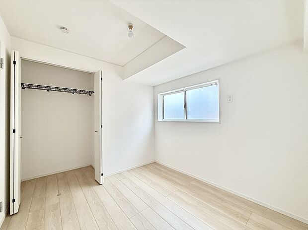 ■窓の配置や通気性の良い設計で部屋の空気がこもらず、常に新鮮な空気が流れます