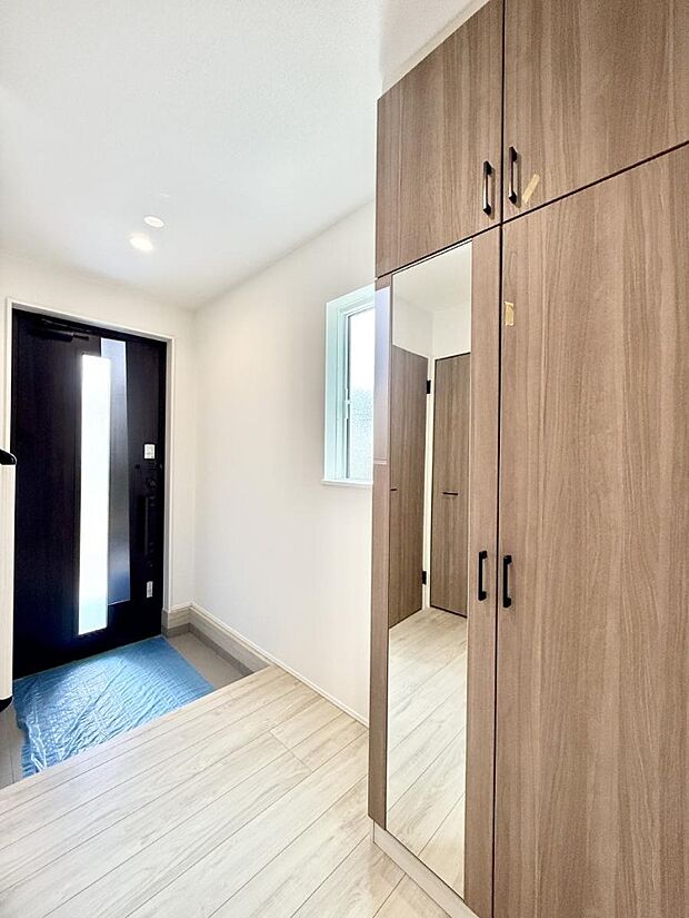 ■ ここから始まる一日、すっきり整った玄関