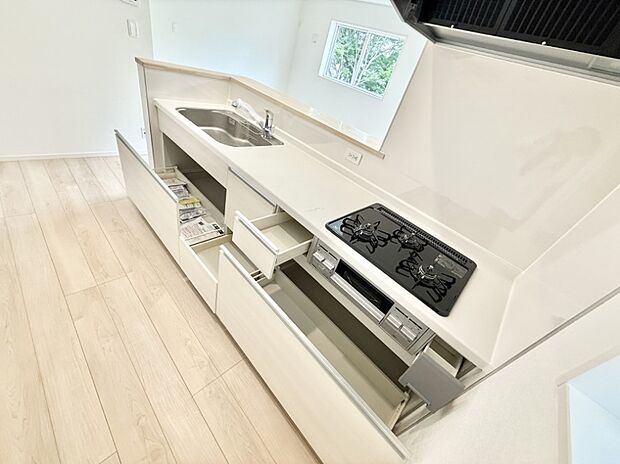 ■料理がもっと楽しくなる、快適なキッチン空間