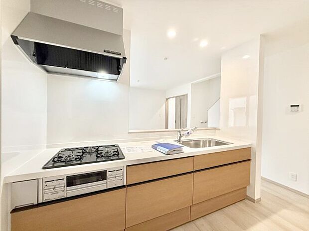 ■家族の絆を深める、温もりのあるキッチン