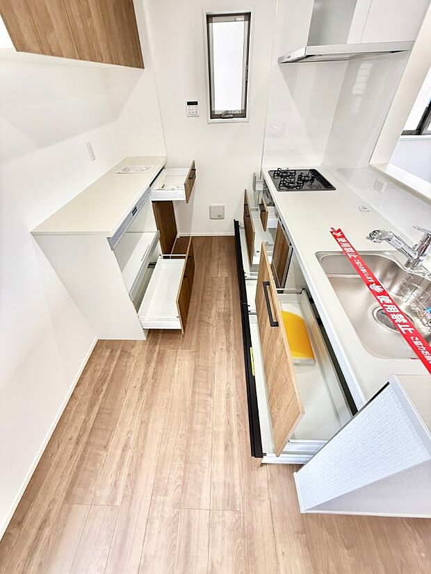 ■料理がもっと楽しくなる、快適なキッチン空間