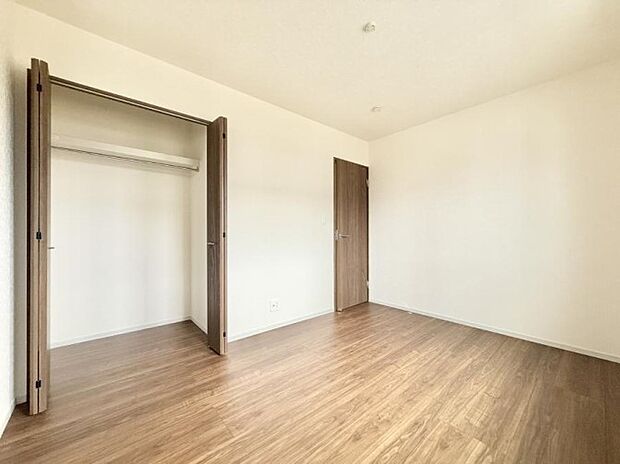 ■窓の配置や通気性の良い設計で部屋の空気がこもらず、常に新鮮な空気が流れます