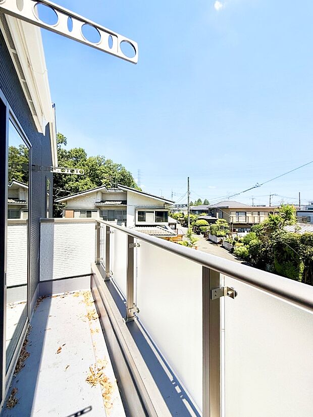 ■ 季節の移ろいを感じられる開放的な空間です