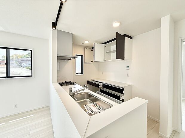 ■料理がもっと楽しくなる、快適なキッチン空間