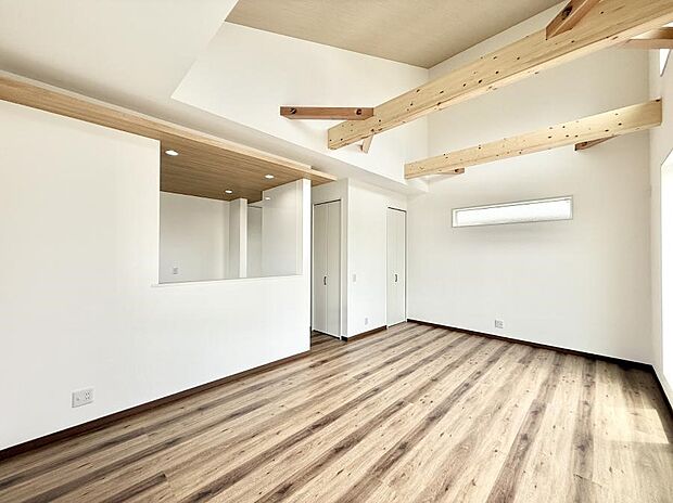 ■くつろぎと笑顔が集まる、心温まるリビング