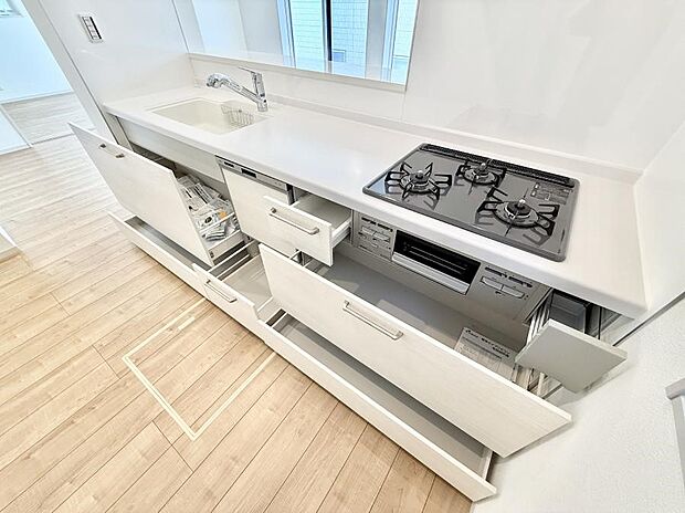 ■料理がもっと楽しくなる、快適なキッチン空間