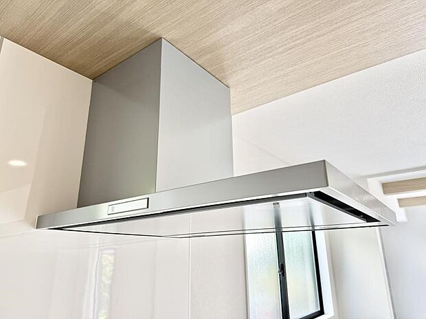 ■調理時の蒸気や匂いが換気扇に誘導され、効率的に排煙ができます。