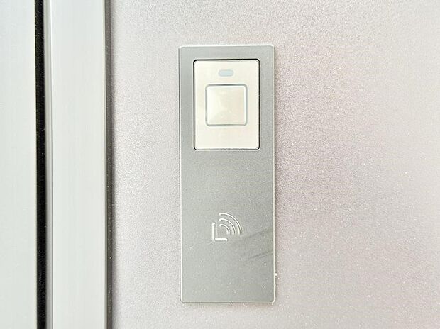 ■鍵を取り出さずに便利に操作できて快適