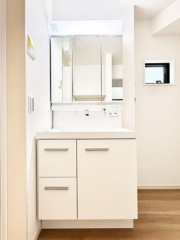 ■朝の準備がスムーズにできる広さです