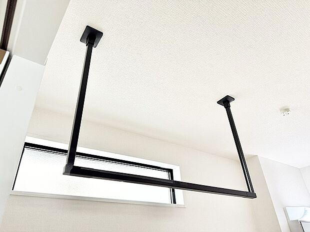 ■天候や時間を気にせず洗濯物を干せ、紫外線から衣類を守れます。