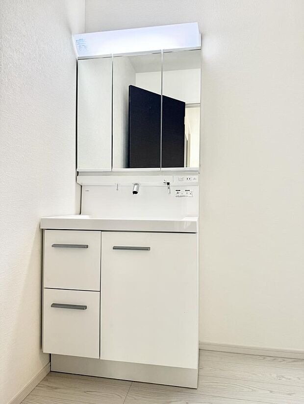 ■朝の準備がスムーズにできる広さです