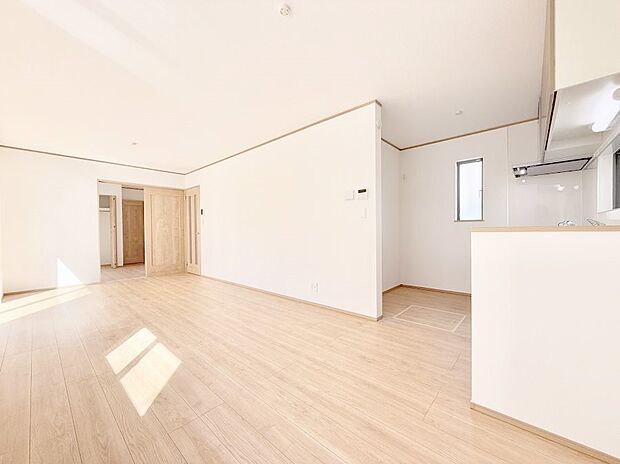 ■くつろぎと笑顔が集まる、心温まるリビング