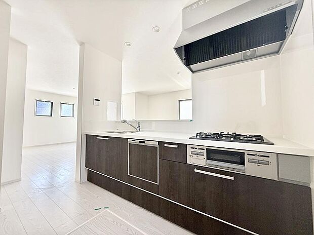 ■美味しい時間が生まれる、笑顔あふれるキッチン