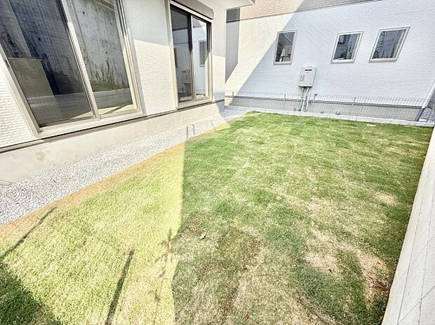 ■日々の暮らしにやさしさを添える、緑のある共用スペース