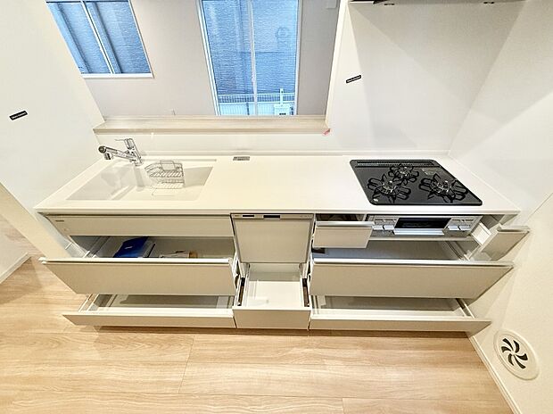 ■料理がもっと楽しくなる、快適なキッチン空間