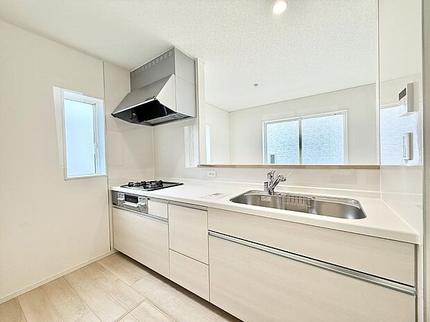 ■家族の絆を深める、温もりのあるキッチン