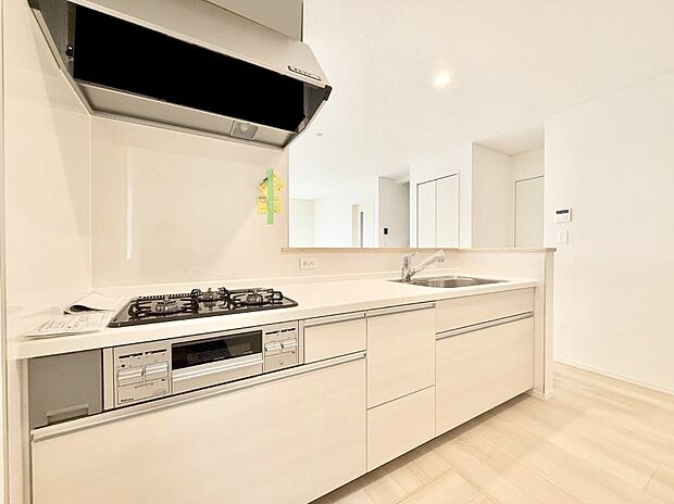 ■シンプルで美しく心地よい時間を生むキッチン空間