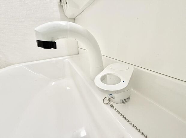 ■手洗いや顔を洗う時も快適に使える便利なシャワー