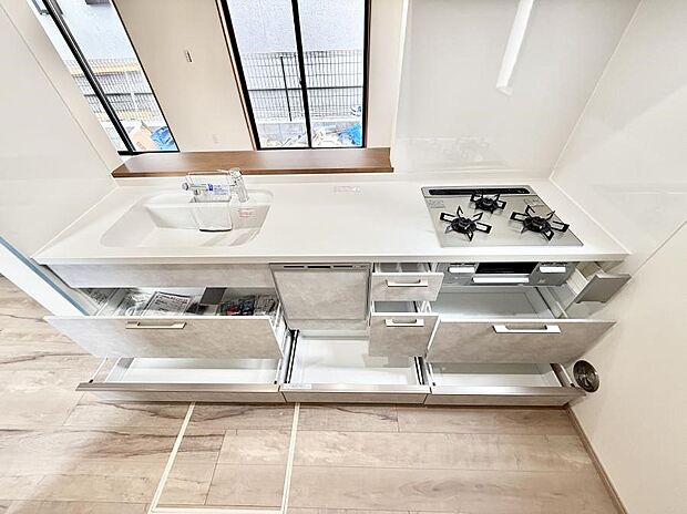 ■料理がもっと楽しくなる、快適なキッチン空間