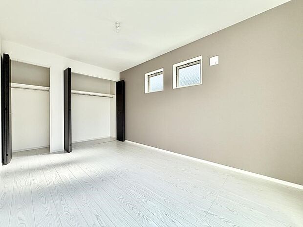 ■大きな収納で荷物がスッキリ片付きます  