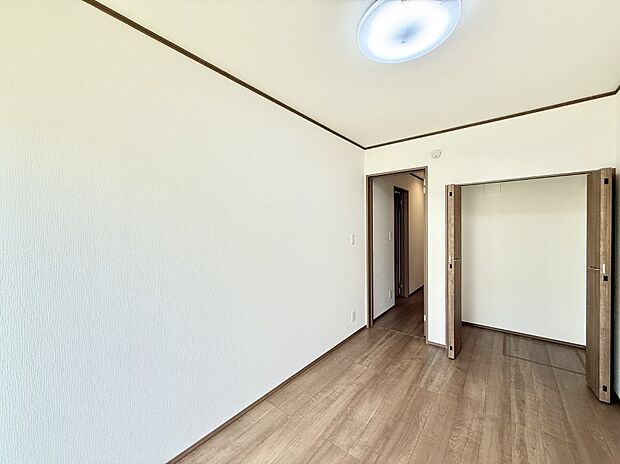 ■シンプルで機能的、毎日使いやすいキッチン