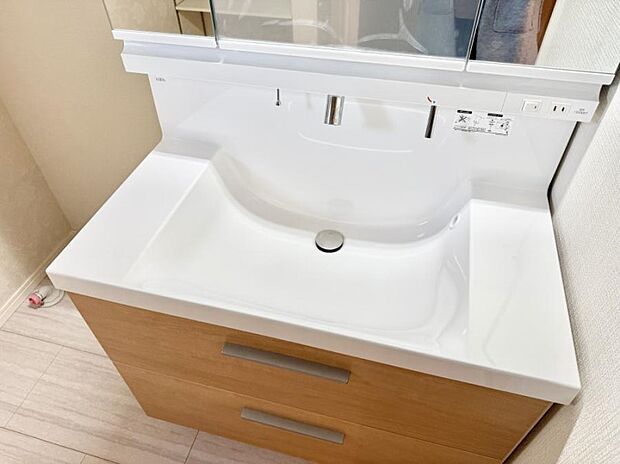 ■手洗いや顔を洗う時も快適に使える便利なシャワー