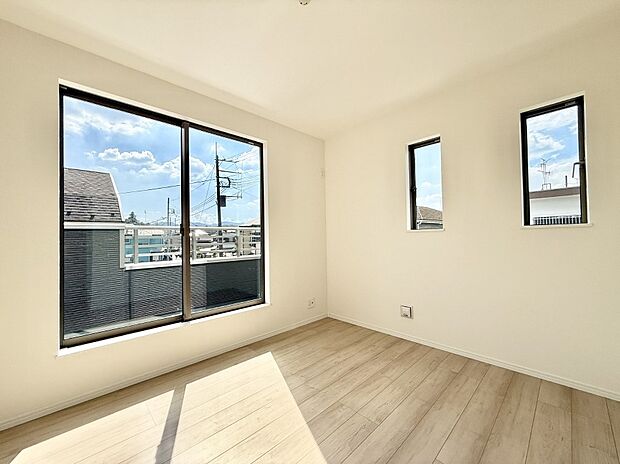 ■落ち着いた雰囲気のお部屋で心が安らぐ空間